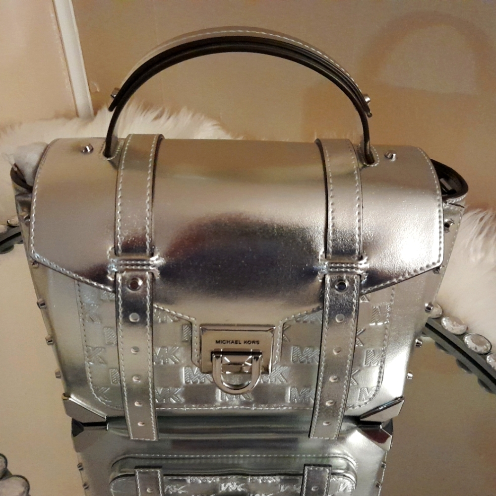 Michael Kors, Manhattan School Satchel w/ Dustbag Only 1 On Internet RARE NWT
